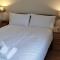 Entire 2 bedroom Apt in central location, Newly Refurbished