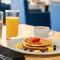 Holiday Inn Philadelphia Arpt-Stadium Area, an IHG Hotel - Филадельфия