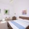 Gioia 13 Rooms & Apartments