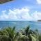 Amazing ocean front. 418