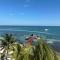 Amazing ocean front. 418