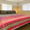 Lazy Cuckoo Inn - Sleek and Stylish Studio Apartments - Fort Myers Beach