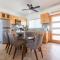 Oceanview Living Space & Balcony with FiberOptic WiFi! - 拉巴斯