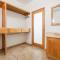Oceanview Living Space & Balcony with FiberOptic WiFi! - 拉巴斯