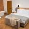 HOTEL TEATR