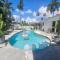 Beachside Bliss Pool Retreat Half mile to Beach - هوليوود