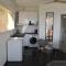 Studio moderne magnifique vue sur mer dans cadre calme et verdoyant