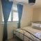 Stunning cozy three bedroom house near ARI