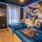 Home w Pool Game Room in Resort w Clubhouse