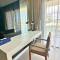 Seaview duplex with jacuzzi at The Charm Resort Patong - Patong Beach