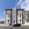 Bay View Apartments - Порт-Ерін