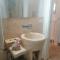 Vecchio Casale Quercetino Prestige Tuscan Country Residence for 7 Guests Ideal for Groups