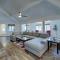 Hike, Golf and Fish Cozy Retreat in Munds Park!