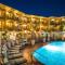 Pacific Terrace Hotel