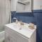 Cayuga bungalow on lake—sleeps 13—outdoor firepit