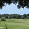 Brunswick Plantation Studio Home 407L with Onsite Golf Course and Pools studio - Калабаш