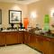 Hampton Inn & Suites College Station