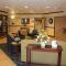 Days Inn & Suites by Wyndham Bridgeport - Clarksburg - Bridgeport