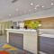 Home2 Suites By Hilton Blue Ash Cincinnati