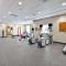 Home2 Suites By Hilton Blue Ash Cincinnati