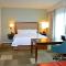 Hampton Inn & Suites - DeLand