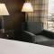 DoubleTree by Hilton Dallas Market Center