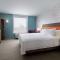 Home2 Suites by Hilton Des Moines at Drake University - دي موين