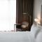 Revel Hotel, Tapestry Collection By Hilton - Urbandale