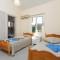 Sun Beach Villa Tria
