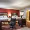 Hampton Inn & Suites Detroit/Airport Romulus