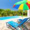 Sun Beach Villa Thio