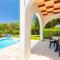 Sun Beach Villa Thio