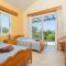 Sun Beach Villa Thio