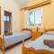 Sun Beach Villa Thio