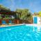 Villa Charoula Exi