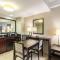 Embassy Suites by Hilton Newark Airport