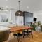 Lux North End Home: Heated Pool/Fire Pit/Theatre - بويز