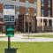 Home2 Suites by Hilton Houston Stafford - Sugar Land