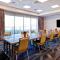 Home2 Suites by Hilton Las Vegas Convention Center - No Resort Fee - Las Vegas