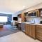 Home2 Suites by Hilton Las Vegas Convention Center - No Resort Fee - Las Vegas