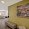 Home2 Suites by Hilton Las Vegas Convention Center - No Resort Fee - Las Vegas