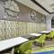 Hampton Inn & Suites Los Angeles Burbank Airport