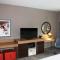 Hampton Inn Forsyth - Форсайт
