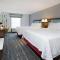 Hampton Inn & Suites Orlando International Drive North