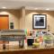 Hampton Inn & Suites by Hilton Manchester Bedford
