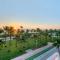 Hilton Vacation Club Crescent on South Beach Miami