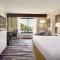 DoubleTree by Hilton Milwaukee/Brookfield - بروكفيلد