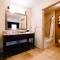 Hampton Inn & Suites Minot - Minot