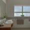 Iro Luxury Retreat
