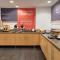 Hampton Inn & Suites Madison - West
